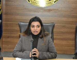 Read more about the article LATEST.. ਜ਼ਿਲ੍ਹਾ ਚੋਣ ਅਫ਼ਸਰ ਨੇ ਕਮਿਸ਼ਨ ਵਲੋਂ ਜਾਰੀ ਨਵੇਂ ਸ਼ਡਿਊਲ ਬਾਰੇ ਦਿੱਤੀ ਜਾਣਕਾਰੀ.. ਕੀ ਹੈ ਸ਼ਡਿਊਲ ਪੜੋ..