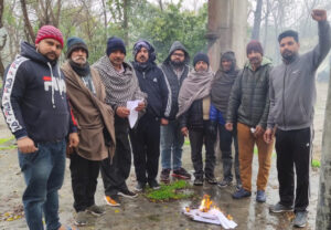 Read more about the article *ਜਲ ਸਪਲਾਈ ਤੇ ਸੈਨੀਟੇਸ਼ਨ ਵਿਭਾਗ ਦੇ ਠੇਕਾ ਕਾਮੇ ਪਿਛਲੇ ਤਿੰਨ ਮਹੀਨਿਆਂ ਤੋਂ ਤਨਖ਼ਾਹਾ ਨੂੰ ਤਰਸੇ*