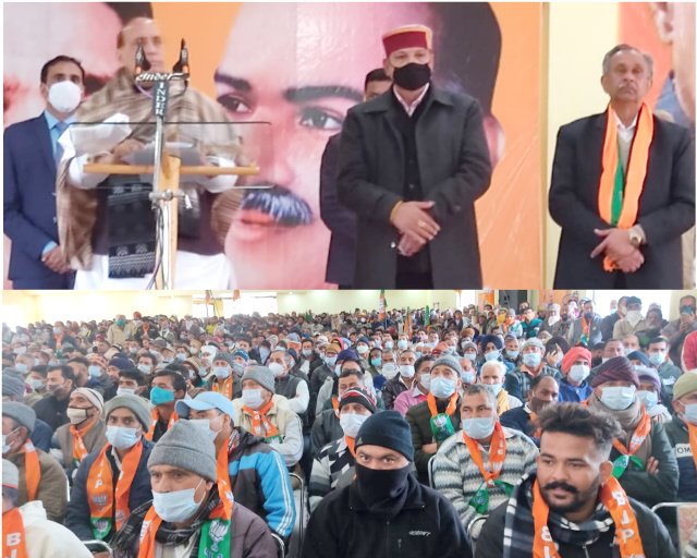 You are currently viewing ਦੇਸ਼ ਲਈ ਸਭ ਤੋਂ ਵੱਧ ਸ਼ਹਾਦਤਾਂ ਪੰਜਾਬ ਦੇ ਲੋਕਾਂ ਨੇ ਦਿੱਤੀਆਂ,ਜਿਨ੍ਹਾਂ ਨੂੰ ਕਦੇ ਭੁਲਾਇਆ ਨਹੀਂ ਜਾ ਸਕਦਾ : ਰਾਜਨਾਥ ਸਿੰਘ