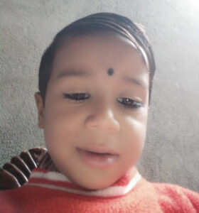 Read more about the article ਪਤੰਗ ਵੱਲ ਦੇਖਦੇ 5 ਸਾਲਾਂ ਬੱਚਾ ਛੱਪੜ ‘ਚ ਡਿੱਗਿਆ,ਵੱਡੀ ਭੈਣ ਨੇ ਉਸਨੂੰ ਬਚਾਉਣ ਲਈ ਉਸਦੇ ਪਿੱਛੇ ਛੱਪੜ ਵਿੱਚ ਲਗਾਈ ਛਾਲ,ਪਰ.. ਦੇਖੋ ਪੂਰੀ ਖਬਰ