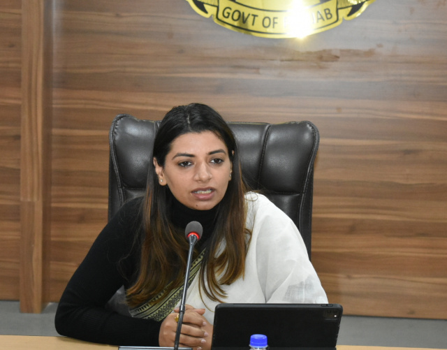 You are currently viewing LATEST.. ਯੁਕਰੇਨ ’ਚ ਫਸੇ ਹੁਸ਼ਿਆਰਪੁਰ ਜ਼ਿਲ੍ਹੇ ਨਾਲ ਸਬੰਧਤ ਵਿਅਕਤੀਆਂ ਲਈ ਹੈਲਪਲਾਈਨ ਨੰਬਰ ਜਾਰੀ