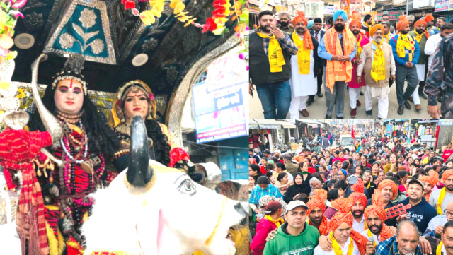 You are currently viewing शिवरात्रि पर्व के उपलक्ष्य में शोभायात्रा निकली, हर-हर महादेव के जयघोषों से गूंजा नगर