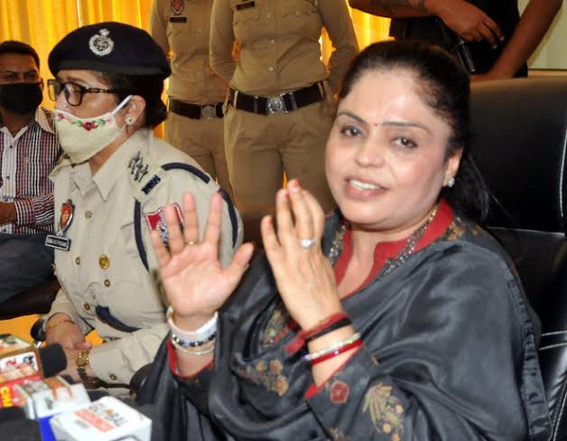 You are currently viewing ਮਨੀਸ਼ਾ ਗੁਲਾਟੀ ਹੋਇ ਭਾਜਪਾ ਚ ਸ਼ਾਮਿਲ….👇👇