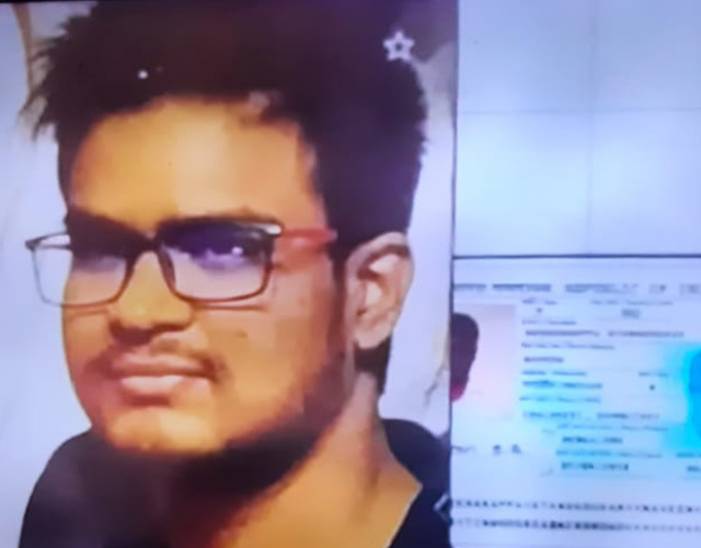 You are currently viewing ਵੱਡੀ ਖਬਰ.. ਰੂਸ ਵਲੋਂ ਯੁਕਰੇਨ ਤੇ ਕੀਤੀ ਬੰਬਾਰੀ ਅਤੇ ਗੋਲੀਬਾਰੀ ਦੌਰਾਨ ਭਾਰਤੀ ਵਿਦਿਆਰਥੀ ਦੀ ਮੌਤ