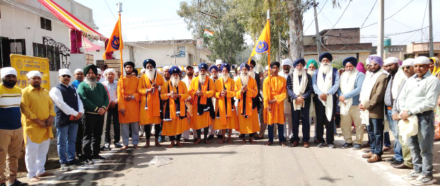 You are currently viewing ਸ਼੍ਰੀ ਗੁਰੂ ਰਵਿਦਾਸ ਮਹਾਰਾਜ ਜੀ ਦੇ ਪ੍ਰਕਾਸ਼ ਪੁਰਬ ਨੂੰ ਸਮਰਪਿਤ ਸਜਾਏ ਵਿਸ਼ਾਲ ਨਗਰ ਕੀਰਤਨ 