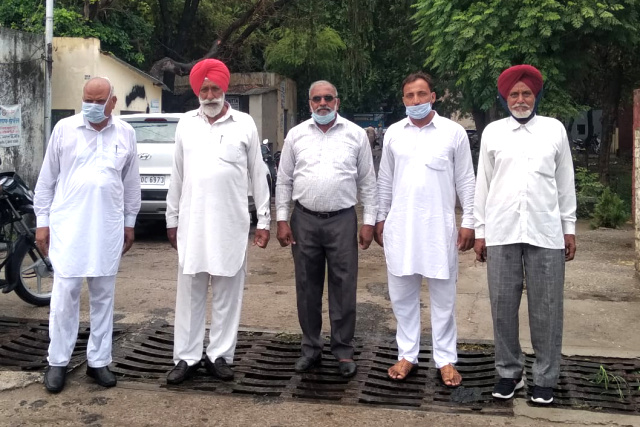 Read more about the article ਕੰਢੀ ਖੇਤਰ ਦੇ ਜਿੱਤੇ ਵਿਧਾਇਕਾ ਨੂੰ ਜਿੱਤ ਤੇ ਵਧਾਈ,ਕੰਢੀ ਖੇਤਰ ਦੇ ਲੋਕਾਂ ਦੀਆ ਮੰਗਾਂ ਵੱਲ ਵਿਸ਼ੇਸ ਧਿਆਨ ਦੇਣ ਦੀ ਕੀਤੀ ਅਪੀਲ : ਮਹਾਂ ਸਿੰਘ ਰੌੜੀ