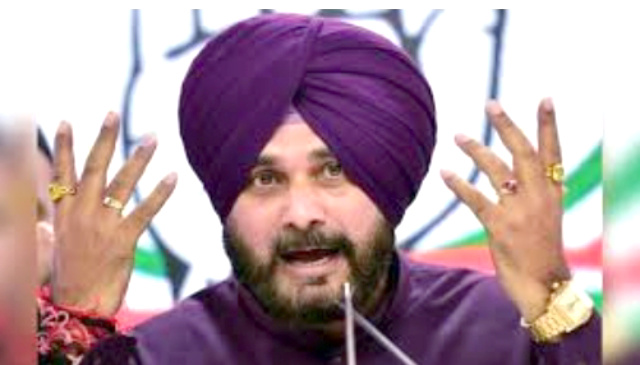 Read more about the article ਭਗਵੰਤ ਮਾਨ ਦੇ ਸੌਂਹ ਚੁੱਕਣ ਤੋਂ ਪਹਿਲਾਂ ਨਵਜੋਤ ਸਿੰਘ ਸਿੱਧੂ ਨੇ ਪਾਰਟੀ ਪ੍ਰਧਾਨ ਦੇ ਅਹੁਦੇ ਤੋਂ ਦਿੱਤਾ ਅਸਤੀਫਾ
