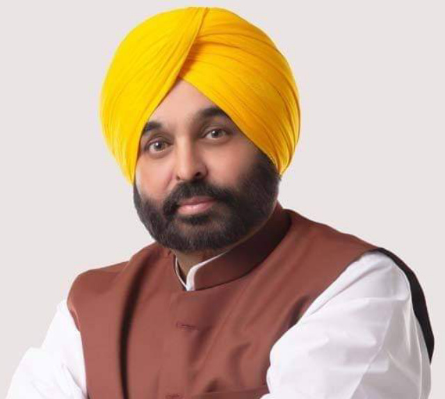 You are currently viewing ਆਮ ਆਦਮੀ ਪਾਰਟੀ ਇੱਕ ਇਮਾਨਦਾਰ ਸਿਸਟਮ ਕਾਇਮ ਕਰਨ ਲਈ ਪੈਦਾ ਹੋਈ ਹੈ : ਭਗਵੰਤ ਮਾਨ