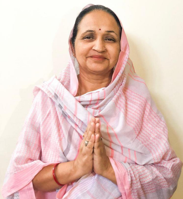 You are currently viewing ਬੀਬੀ ਸੰਤੋਸ਼ ਕਟਾਰੀਆ ਵਿਧਾਇਕ ਨੇ ਬਿਜਲੀ ਵਿਭਾਗ ਨੂੰ ਹਦਾਇਤ ਕੀਤੀ ਜਾਰੀ.. ਪੜ੍ਹੋ ਪੂਰੀ ਖਬਰ..