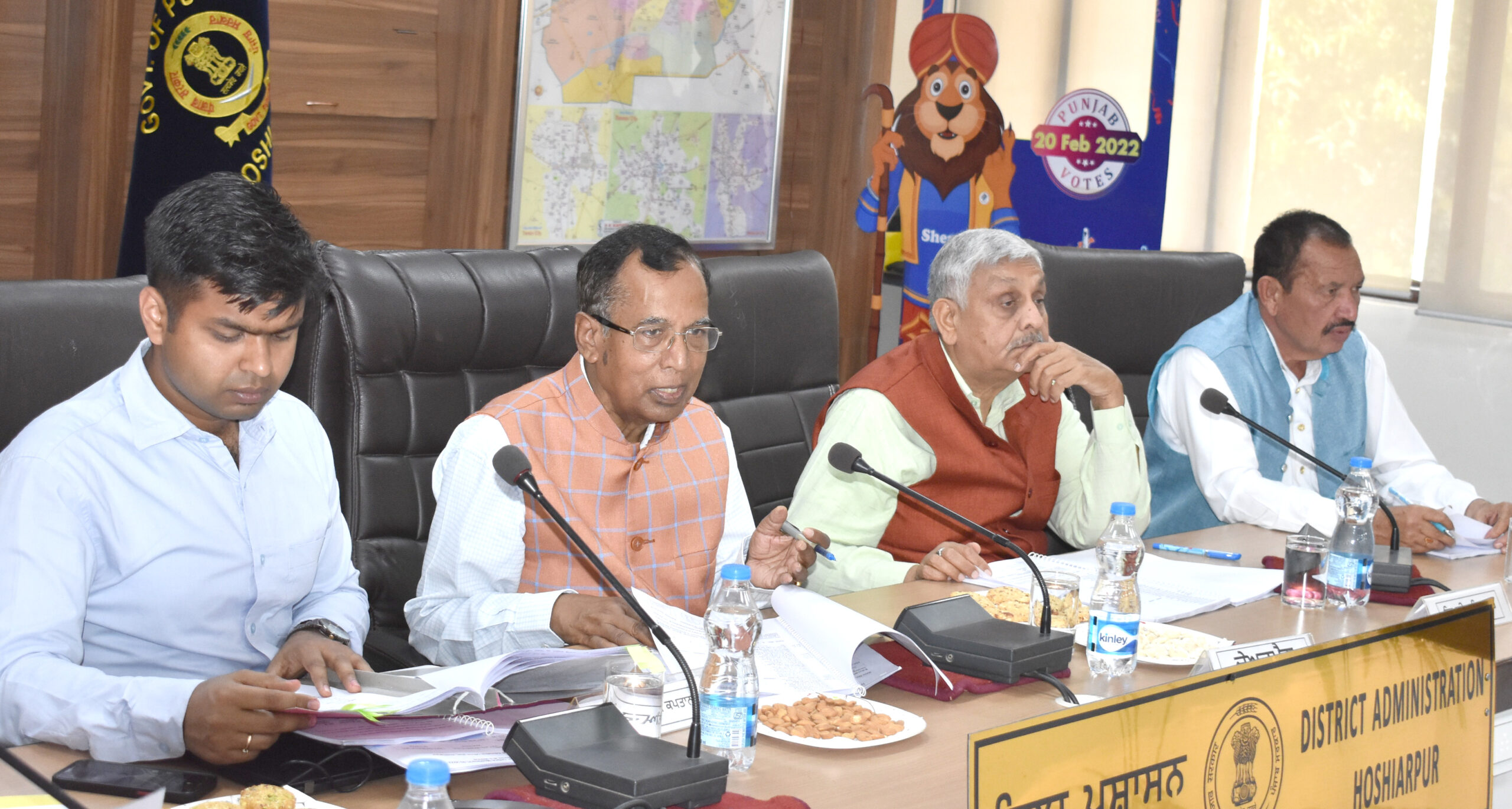 You are currently viewing सरकार की योजनाओं को सुचारु  ढंग से लागू किया जाए: सोम प्रकाश