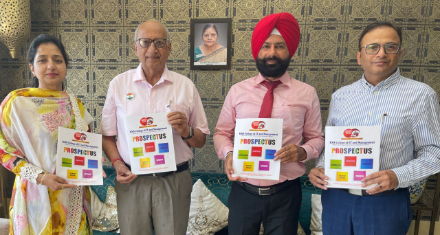 You are currently viewing ਕੇ.ਐਮ.ਐਸ.ਕਾਲਜ ਆਫ ਆਈ.ਟੀ.ਐਂਡ ਮੈਨੇਜਮੈਂਟ ਦਾ ਪ੍ਰਾਸਪੈਕਟ ਸਾਲ 22-23 ਡਾਇਰੈਕਟਰ ਕਾਲਜ ਡਿਵੈਲਪਮੈਂਟ ਪੀ.ਟੀ.ਯੂ.ਵਲੋਂ ਰਿਲੀਜ਼ : ਪ੍ਰਿੰਸੀਪਲ