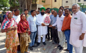 Read more about the article ਗੜ੍ਹਦੀਵਾਲਾ : ਹਲਕਾ ਵਿਧਾਇਕ ਜਸਵੀਰ ਸਿੰਘ ਰਾਜਾ ਨੇ ਸਫਾਈ ਸੇਵਕਾਂ ਦੀਆਂ ਮੁਸ਼ਕਲਾਂ ਸੁਣੀਆਂ