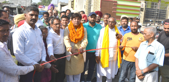 You are currently viewing ਸੂਬੇ ਦੇ ਹਰ ਖੇਤਰ ’ਚ ਕਰਵਾਏ ਜਾਣਗੇ ਰਿਕਾਰਡਤੋੜ ਵਿਕਾਸ ਕਾਰਜ : ਬ੍ਰਮ ਸ਼ੰਕਰ ਜਿੰਪਾ