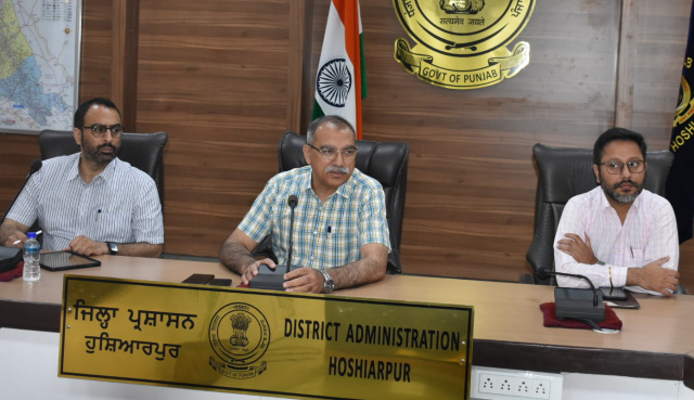 You are currently viewing LATEST.. ਰੋਡ ਮੈਪ ਤਿਆਰ ਕਰਕੇ ਜ਼ਿਲ੍ਹੇ ਦੇ ਵਿਕਾਸ ਲਈ ਪੁੱਟੇ ਜਾਣਗੇ ਅਹਿਮ ਕਦਮ : ਸੰਦੀਪ ਹੰਸ