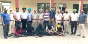 Read more about the article BREAKING NEWS.. ਬਿਲਡਿੰਗ ਵਿੱਚ ਬੰਬ ਧਮਾਕਾ ਕਰਨ ਦੇ ਦੋਸ਼ ਚ ਤਿੰਨ ਤੇ ਦੋ ਹੋਰ ਵਿਅਕਤੀ 01 ਵਿਦੇਸ਼ੀ ਪਿਸਟਲ ਤੇ 10 ਰੌਂਦ ਜਿੰਦਾ ਸਮੇਤ ਕਾਬੂ