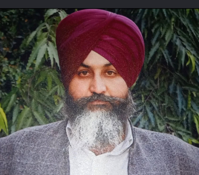 You are currently viewing ਵੱਡੀ ਖਬਰ.. ਮੁਰਗੀਆਂ ਨੂੰ ਦਾਣੇ ਪਾਉਣ ਤੇ ਹੋਏ ਮਾਮੂਲੀ ਝਗੜੇ ਤੋਂ ਬਾਅਦ ਚਚੇਰੇ ਭਰਾ ਨੇ ਗੋਲੀਆਂ ਮਾਰ ਕੀਤਾ ਭਰਾ ਦਾ ਕਤਲ