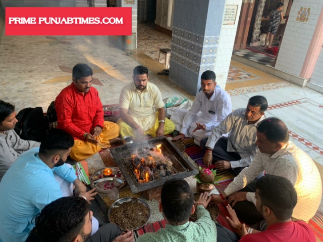 You are currently viewing भारतीय नव सम्वत(वर्ष) के मोके पर देवी मंदिर गढ़दीवाला में हवन यज्ञ का आयोजन