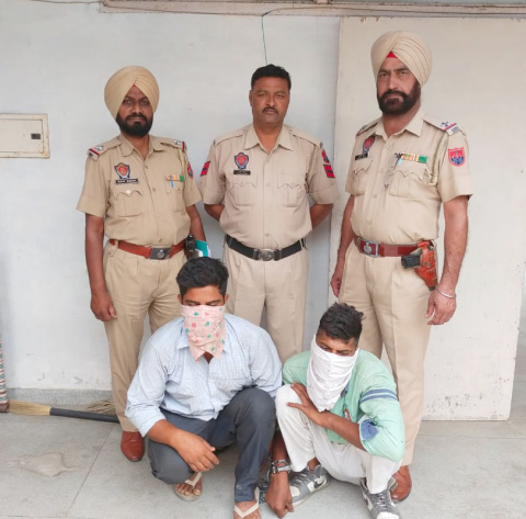 You are currently viewing ਚੋਰੀ ਦੀਆਂ ਵਾਰਦਾਤਾਂ ‘ਚ ਸ਼ਾਮਲ ਦੋ ਵਿਅਕਤੀ ਆਏ ਪੁਲਿਸ ਅੜਿੱਕੇ