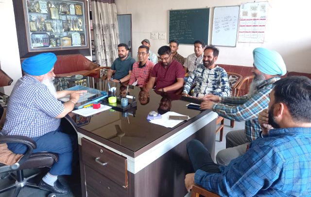 You are currently viewing ਜੋਨ ਪੱਧਰੀ ਅੰਤਰਰਾਸ਼ਟਰੀ ਯੋਗ ਦਿਵਸ 12 ਮਈ ਤੋਂ ਸ਼ੁਰੂ