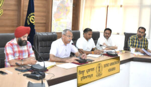 Read more about the article ਸੈਨਿਕਾਂ ਦੇ ਪਰਿਵਾਰਾਂ ਦੀਆਂ ਸ਼ਿਕਾਇਤਾਂ ਦਾ ਪਹਿਲ ਦੇ ਆਧਾਰ ’ਤੇ ਕੀਤਾ ਜਾਵੇ ਨਿਪਟਾਰਾ : ਸੰਦੀਪ ਹੰਸ