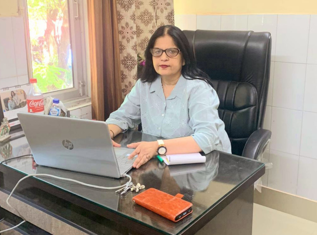 You are currently viewing सड़क हादसों से बचने के लिए ड्राइवर को बहुत सावधानी से गाड़ी चलानी चाहिए : सुनीता शर्मा