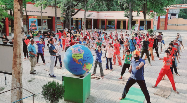 You are currently viewing ਸਰਕਾਰੀ ਸੀਨੀਅਰ ਸਕੈਂਡਰੀ ਸਕੂਲ ਮਨਹੋਤਾ ‘ਚ ਸੱਤ ਰੋਜਾ ਸਪੋਰਟਸ ਸਮਰ ਕੈਂਪ ਸ਼ੁਰੂ