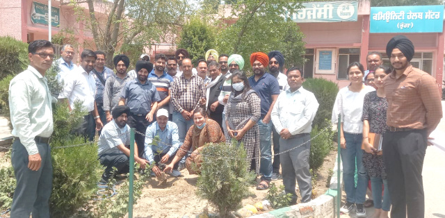 You are currently viewing ਪੀ ਐਚ ਸੀ ਭੂੰਗਾ ਵਿਖੇ ਵਿਸ਼ਵ ਵਾਤਾਵਰਣ ਜਾਗਰੂਕ ਦਿਵਸ ਮਨਾਇਆ