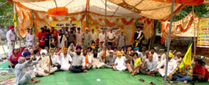 Read more about the article ਪਿੰਡ ਮਸਤੀਵਾਲ ‘ਚ ਲਾਇਆ ਧਰਨਾ 13ਵੇਂ ਦਿਨ ਵੀ ਜਾਰੀ