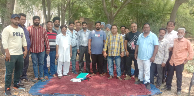 You are currently viewing ਜਲ ਸਪਲਾਈ ਠੇਕਾ ਕਾਮੇ ਦੋ ਮਹੀਨਿਆਂ ਤੋ ਤਨਖਾਹਾਂ ਨਾ ਮਿਲਣ ਦੇ ਰੋਸ ਵਜੋਂ ਵਿਭਾਗ ਦੀ ਮੈਨੇਜਮੈਂਟ ਤੇ ਮੰਤਰੀ ਪੰਜਾਬ ਸਰਕਾਰ ਦਾ ਕਰਨਗੇ ਪਿੱਟ ਸਿਆਪਾ