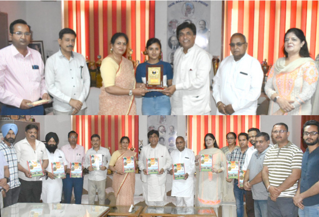 You are currently viewing पंजाब सरकार प्रदेश के सरकारी कालेजों के विकास व उच्च शिक्षा को प्रोत्साहित करने के लिए प्रयत्नशील: ब्रम शंकर जिंपा