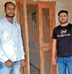 Read more about the article ਪਸ਼ੂ ਹਸਪਤਾਲ ਗੜ੍ਹਦੀਵਾਲਾ ਨੂੰ ਚੋਰਾਂ ਨੇ ਬਣਾਇਆ ਨਿਸ਼ਾਨਾ,ਹਜਾਰਾਂ ਰੁਪਏ ਦਾ ਸਮਾਨ ਲੈ ਉੱਡੇ