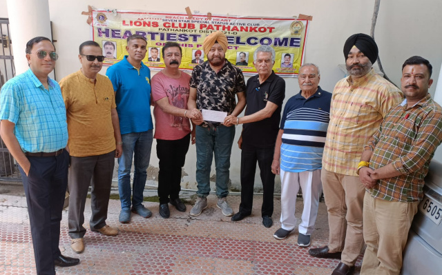 You are currently viewing लायंस क्लब की ओर से ढाकी रोड स्थित डॉ.तरसेम मेडिकेयर अस्पताल में कार्यक्रम आयोजित 