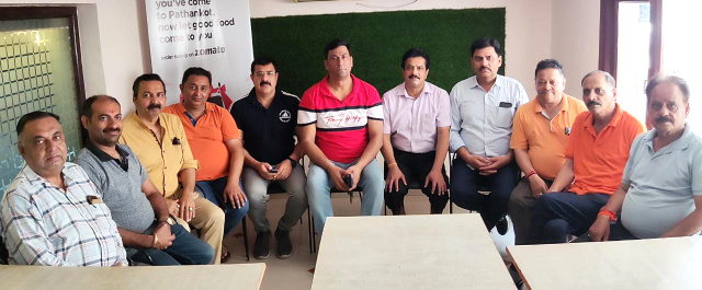 You are currently viewing व्यापार मंडल पठानकोट द्वारा पंजाब सरकार की ओर से व्यापार के लिए 3163 करोड़ रूपये के प्रावधान का किया स्वागत