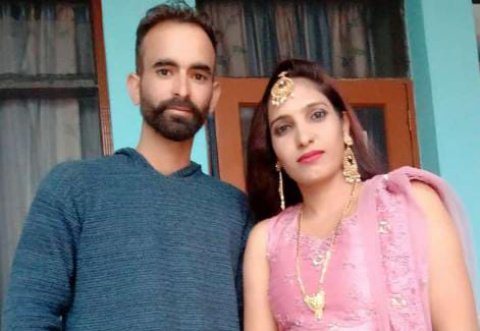 You are currently viewing रचना देवी व जसवंत सिंह को शादी सालगिरह की हार्दिक शुभकामनाएं