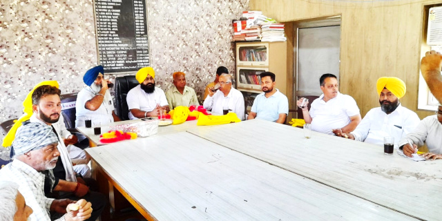 You are currently viewing *ਰਾਹੋਂ ਸ਼ਹਿਰ ਦਾ ਸਰਬਪੱਖੀ ਵਿਕਾਸ ਬਿਨਾਂ ਕਿਸੇ ਪੱਖਪਾਤ ਤੋਂ ਪਹਿਲ ਦੇ ਆਧਾਰ ਤੇ ਕਰੇਗੀ ਆਪ : ਸਤਨਾਮ ਸਿੰਘ ਜਲਵਾਹਾ*
