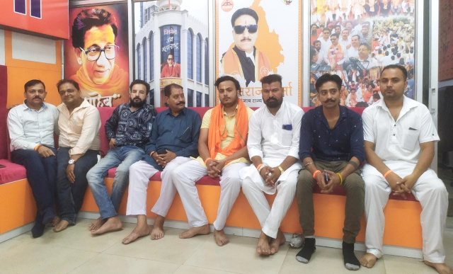 You are currently viewing अमरनाथ गुफा के पास बादल फटने से 15 श्रद्धालुओं की मौत और हजारों लोगों के फंसने की घटना बहुत ही दुखदायी – बिन्नी वर्मा