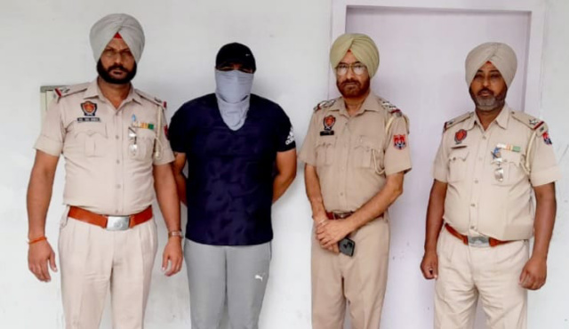 You are currently viewing 200 ਗ੍ਰਾਮ ਅਫੀਮ ਸਮੇਤ ਇੱਕ ਵਿਅਕਤੀ ਕੀਤਾ ਗ੍ਰਿਫ਼ਤਾਰ 