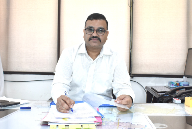 You are currently viewing ਅਮਿਤ ਮਹਾਜਨ ਨੇ ਵਧੀਕ ਡਿਪਟੀ ਕਮਿਸ਼ਨਰ ਵਜੋਂ ਸੰਭਾਲਿਆ ਅਹੁਦਾ