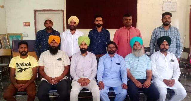 You are currently viewing *ਜਲ ਸਪਲਾਈ ਮੰਤਰੀ ਦੀ ਰਿਹਾਇਸ਼ ਸਾਮਣੇ ਧਰਨਾ 28 ਨੂੰ*  *