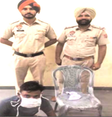 You are currently viewing UPDATED.. 25 ਗ੍ਰਾਮ ਨਸ਼ੀਲੇ ਪਦਾਰਥ ਸਮੇਤ ਇੱਕ ਨੌਜਵਾਨ ਪੁਲਿਸ ਅੜਿੱਕੇ 