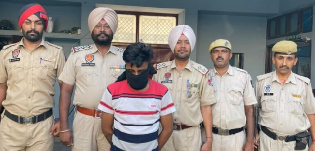 You are currently viewing 35 ਗ੍ਰਾਮ ਨਸ਼ੀਲੇ ਪਦਾਰਥ ਸਮੇਤ….