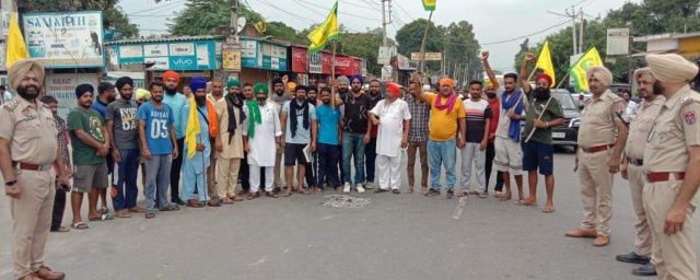 Read more about the article ਬਿਜਲੀ ਸੋਧ ਬਿੱਲ ਪਾਸ ਕਰਵਾਉਣ ਦੇ ਖਿਲਾਫ ਗੜ੍ਹਦੀਵਾਲਾ ‘ਚ…..