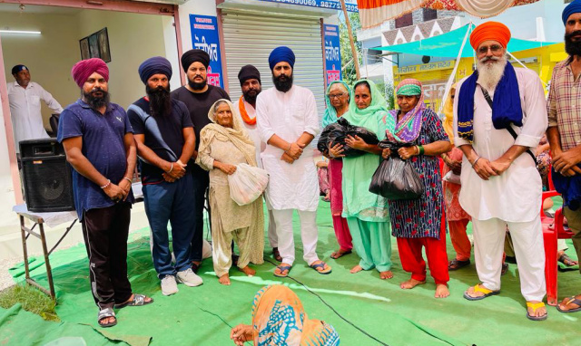 You are currently viewing ਬਾਬਾ ਦੀਪ ਸਿੰਘ ਸੇਵਾ ਦਲ ਗੜਦੀਵਾਲਾ ਨੇ 80ਵੇਂ ਮਹੀਨਾਵਾਰ ਰਾਸ਼ਨ ਵੰਡ ਸਮਾਰੋਹ ਦੌਰਾਨ 300….