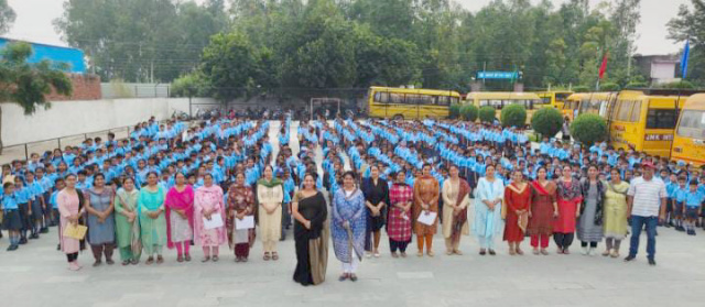 You are currently viewing जे एमके इंटरनेशनल स्कूल के बच्चों और स्टाफ द्वारा 12 सितंबर को…