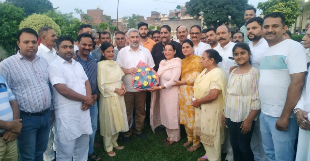 You are currently viewing सुजानपुर नगर कौसल के पार्षदों का शिष्टमंडल कैबिनेट मंत्री…..