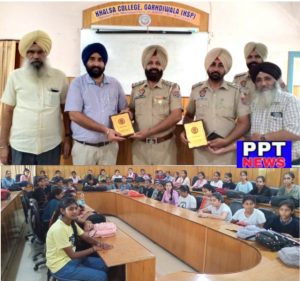 Read more about the article ਥਾਣਾ ਗੜ੍ਹਦੀਵਾਲਾ ਦੇ ਪੁਲਿਸ ਇੰਸਪੈਕਟਰ ਸ.ਸਤਵਿੰਦਰ ਸਿੰਘ ਧਾਲੀਵਾਲ ਨੇ ਵਿਦਿਆਰਥਣਾਂ ਨੂੰ….