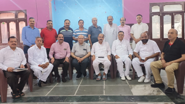 You are currently viewing महाजन सभा सुजानपुर की बैठक हुई आयोजित