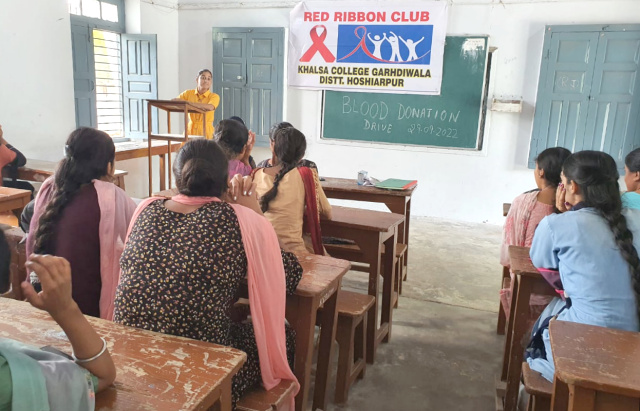 You are currently viewing ਖਾਲਸਾ ਕਾਲਜ ਗੜ੍ਹਦੀਵਾਲਾ ਵਿਖੇ ਮਨਾਇਆ ਰਾਸ਼ਟਰੀ…