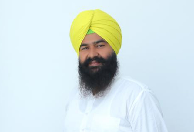 You are currently viewing ਹਲਕਾ ਵਿਧਾਇਕ ਜਸਵੀਰ ਸਿੰਘ ਰਾਜਾ ਦੁਸਹਿਰਾ ਪਰਵ ਮੌਕੇ ਮੁਖ ਮਹਿਮਾਨ ਦੇ ਤੌਰ…