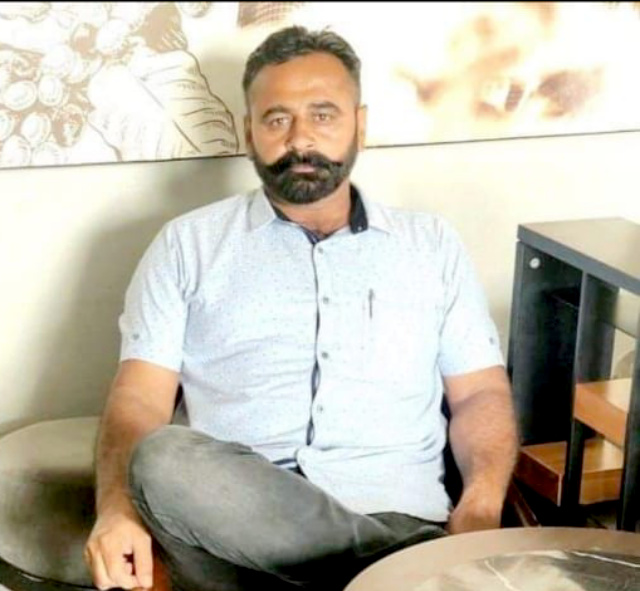 You are currently viewing ਗੰਨੇ ਦੇ ਰੇਟ ‘ਚ 20 ਰੁਪਏ ਦੇ ਵਾਧੇ ਨਾਲ ਕਿਸਾਨਾਂ ‘ਚ ਖੁਸ਼ੀ ਦੀ ਲਹਿਰ : ਦੀਪ ਬਰਿਆਣਾ